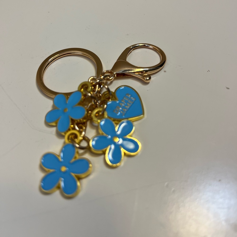 Draper James Charming Blue Flower Keychain